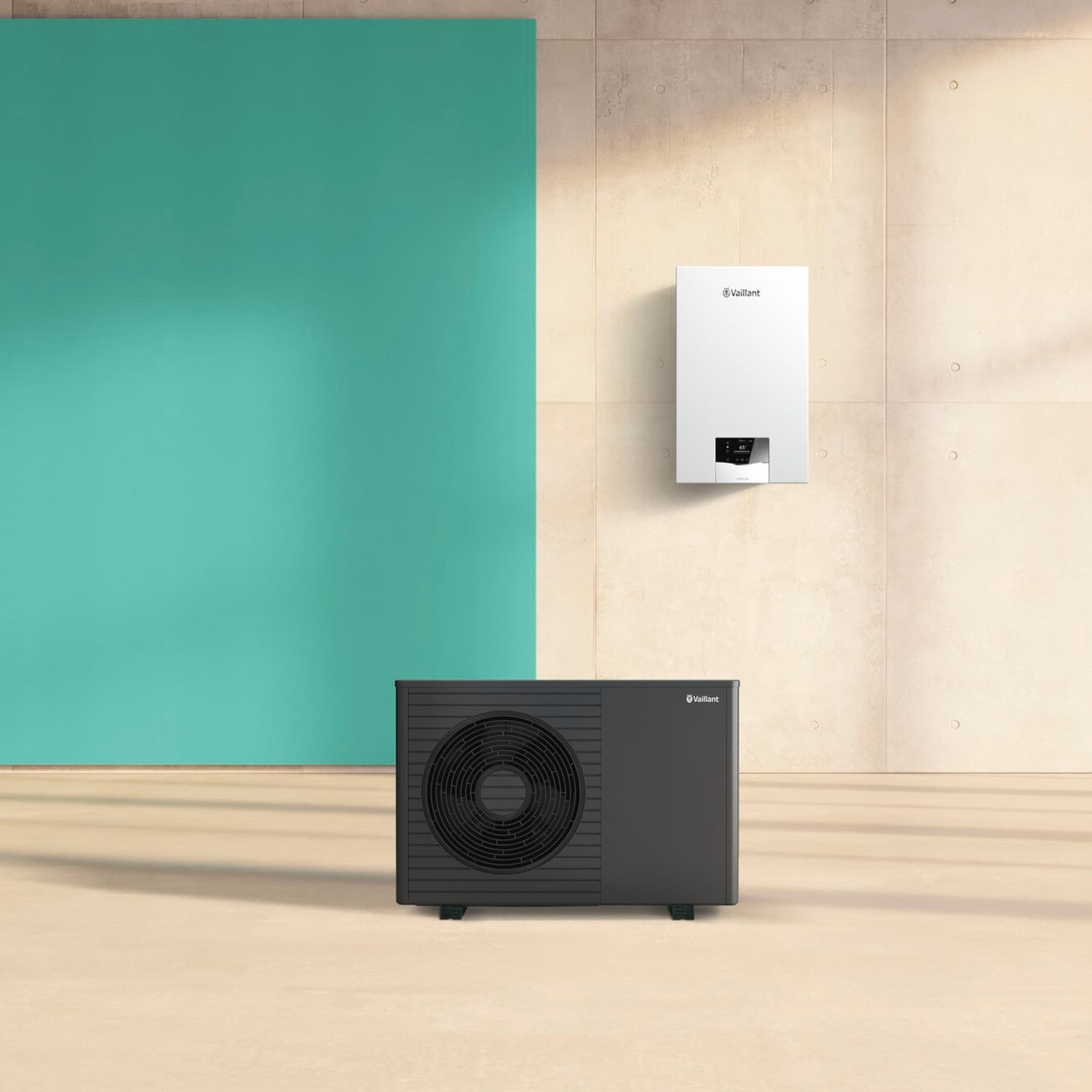 Sistem hibrid cu pompa de caldura aroTHERM plus si centrala cu condensare pe gaz ecoTEC plus
